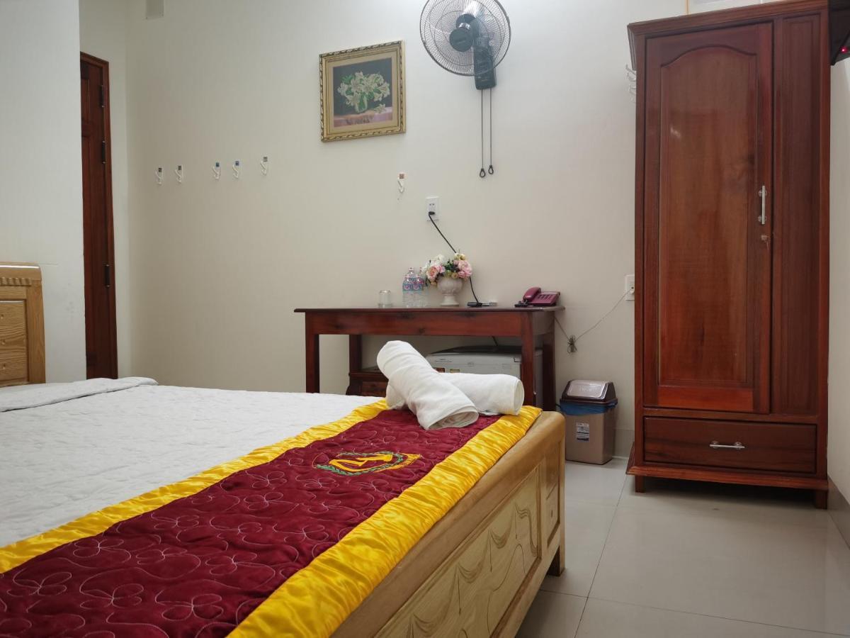 Thao Linh Hotel Куїнон Екстер'єр фото