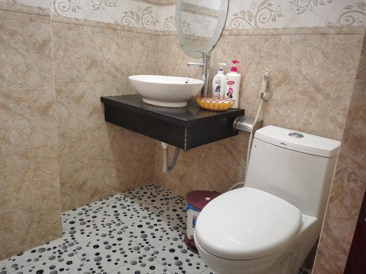 Thao Linh Hotel Куїнон Екстер'єр фото