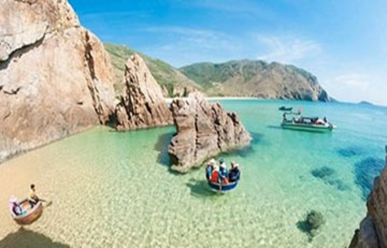 Thao Linh Hotel Куїнон Екстер'єр фото